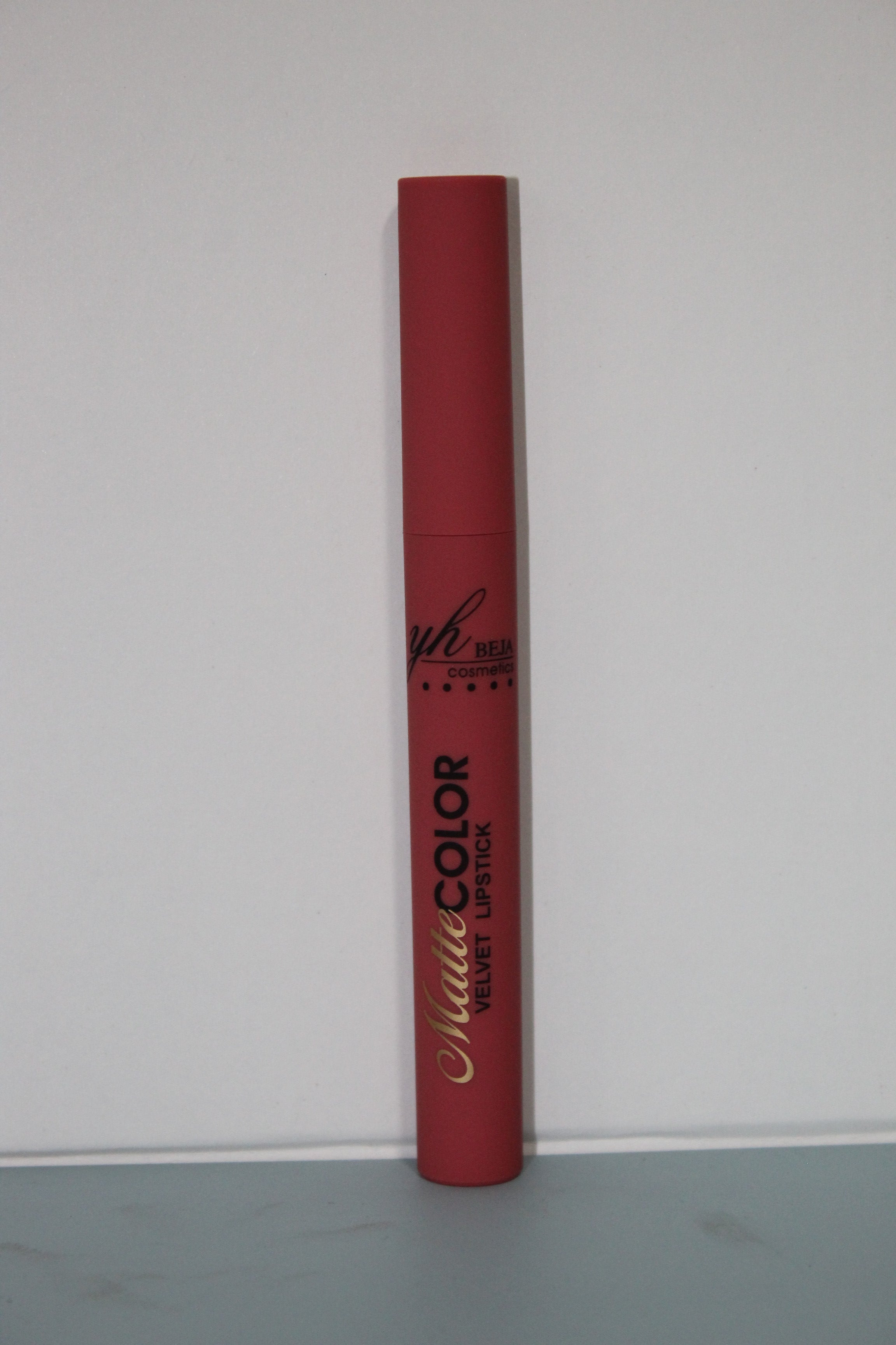 Labial Matte Retractil