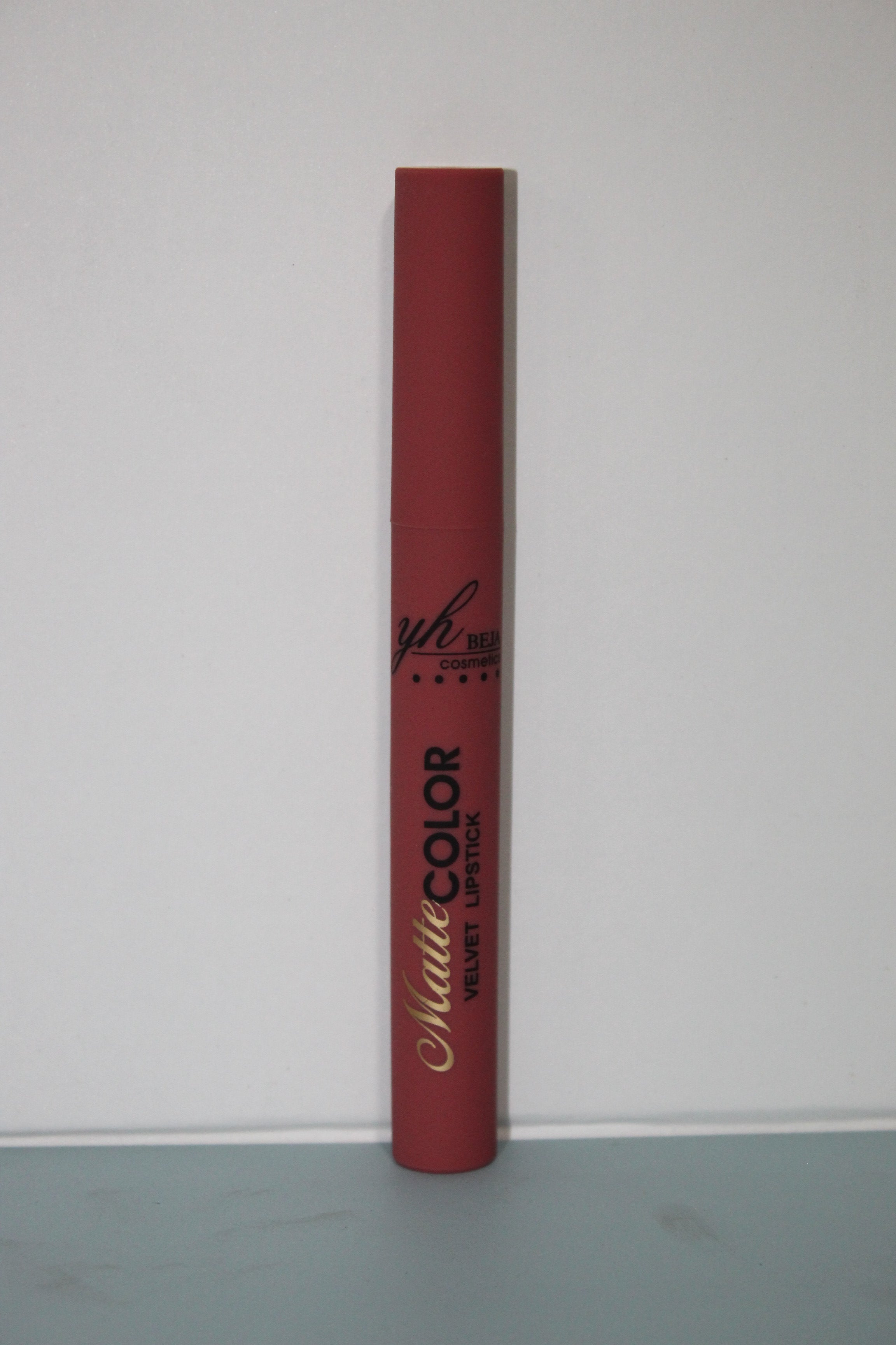 Labial Matte Retractil